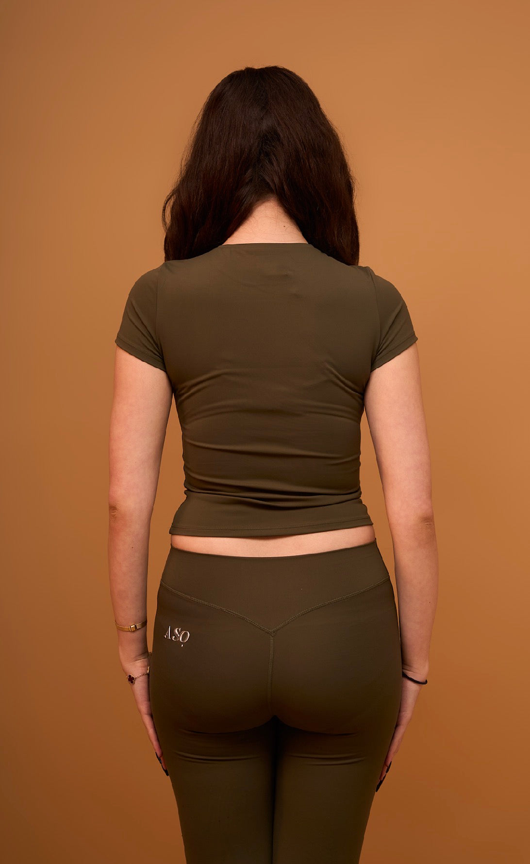 OLIVE CAPRI SET